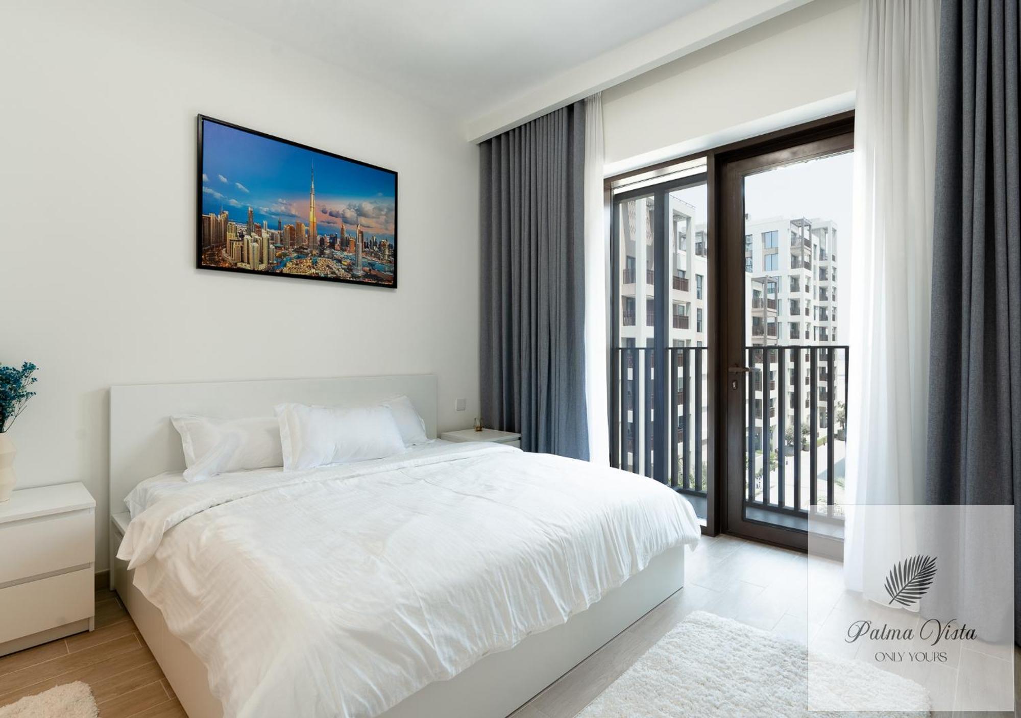 2 Bedroom Modern Corner Unit At Dch Apartment Dubai