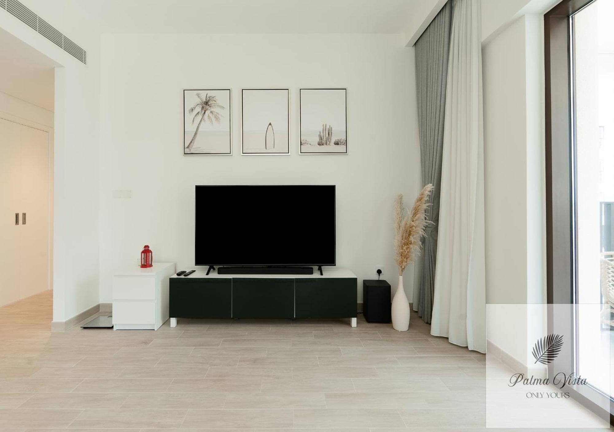 2 Bedroom Modern Corner Unit At Dch Apartment Dubai